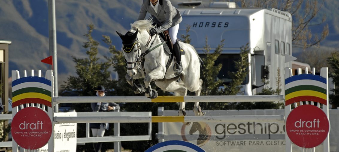 Pedro Fernando Mateos con "LEVIS C"