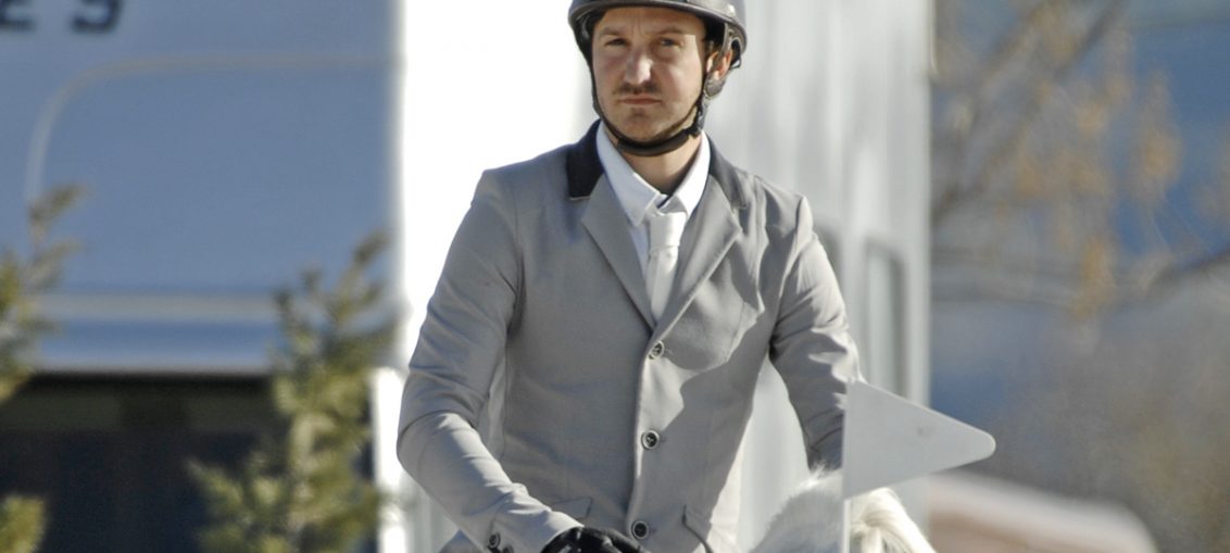 Pedro Fernando Mateos con "LEVIS C"