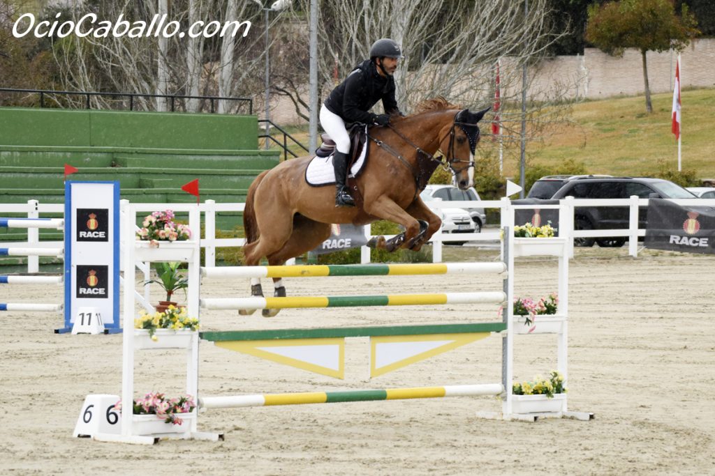 Leonardo Pereyra con “Tiffany de Olid”
