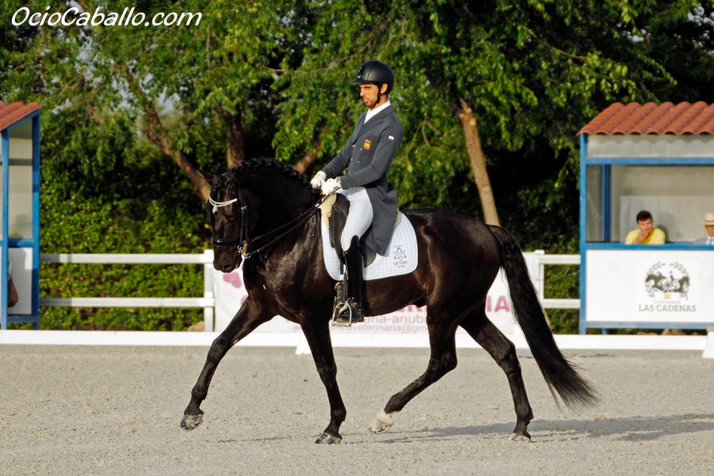 Carlos Bayo con 'Junco AS III'